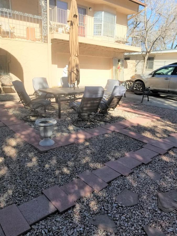 Your Comfy Home In Colorado Springs Exterior photo